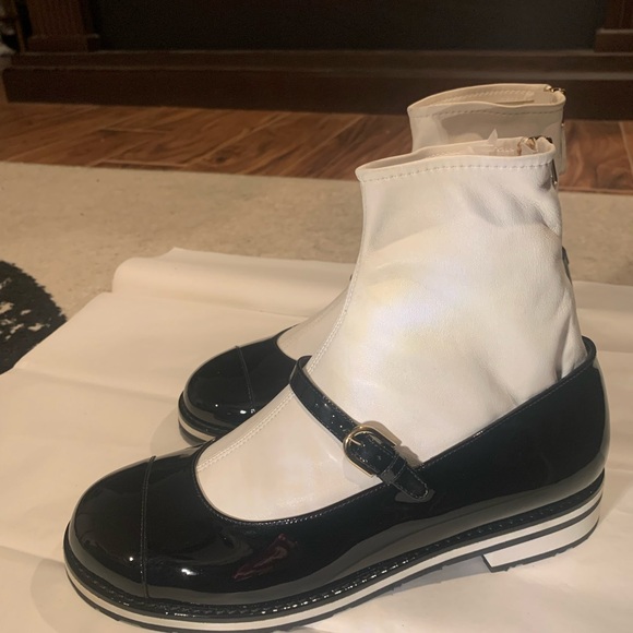 Chanel Mary Jane boots 2016 Collection G31467 Patent Leather New NIB Runway Show - Picture 7 of 16